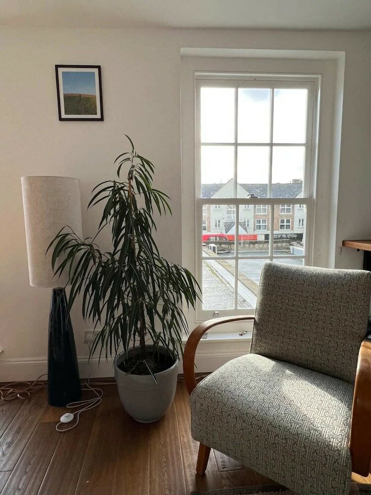 Фото Bright 1 Bedroom Apartment in Hackney Near Colombia Road