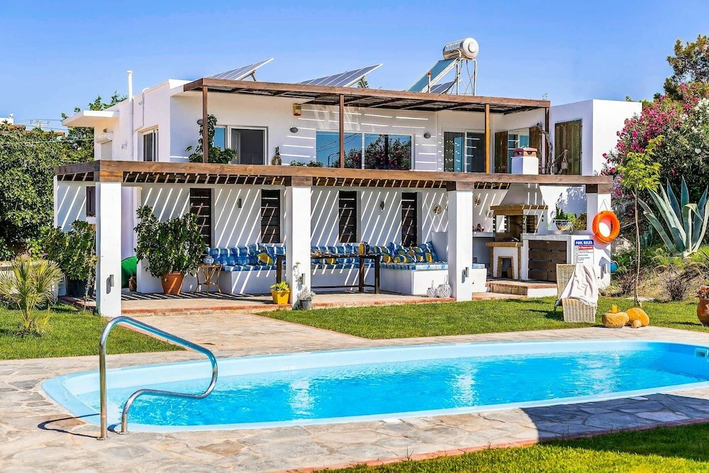 Фото Afantou Beach Villa