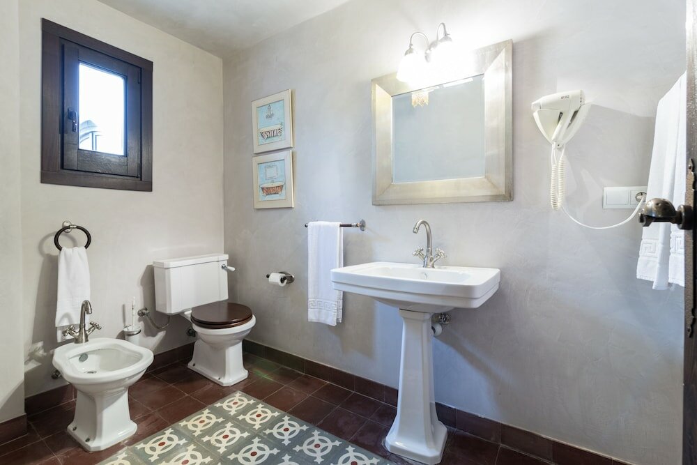 Фото La Casona de Calderón Gastronomic & Boutique Hotel