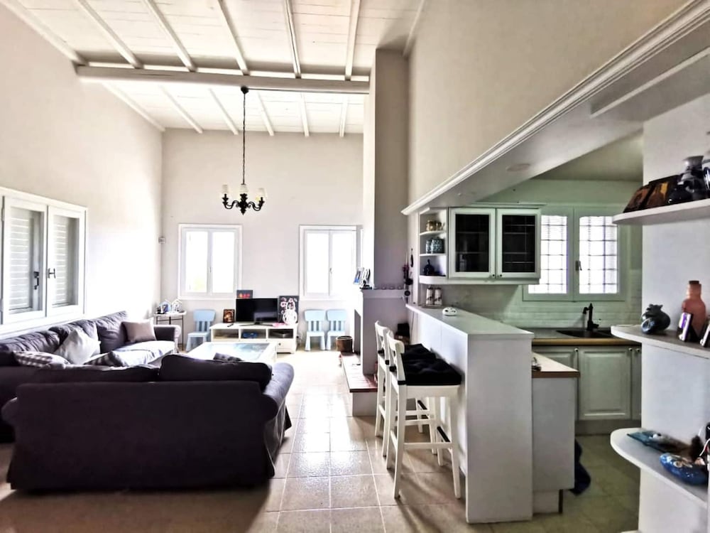 Фото Anissaras Luxury Villa