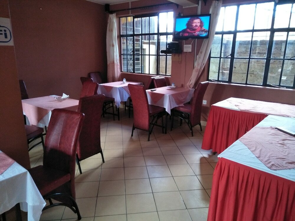 Фото Royal Delight Hotel & Apartments