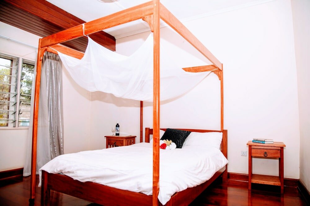 Фото Lush Gardens Apartment 1