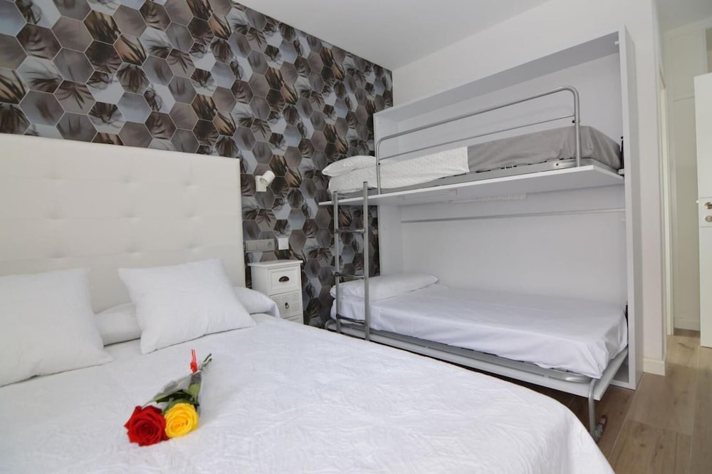 Фото Hotel Castillo Benidorm