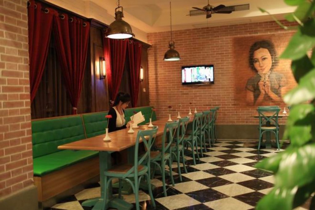 Фото Wuyang Boutique Hotel - Hefang Street