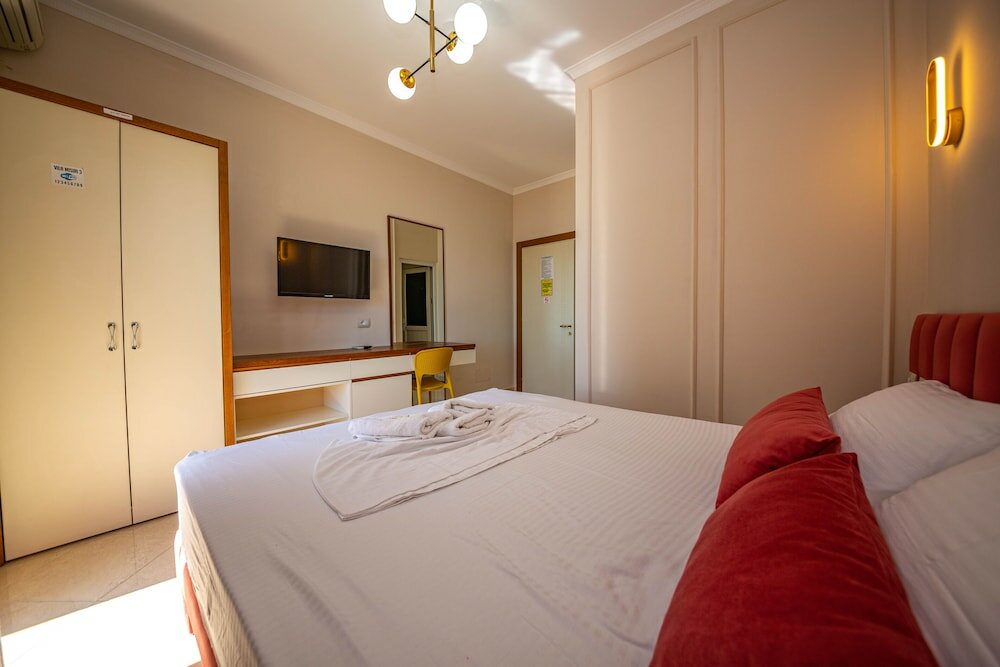 Фото Hotel Vila Misiri