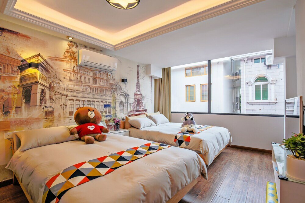 Фото отеля 2