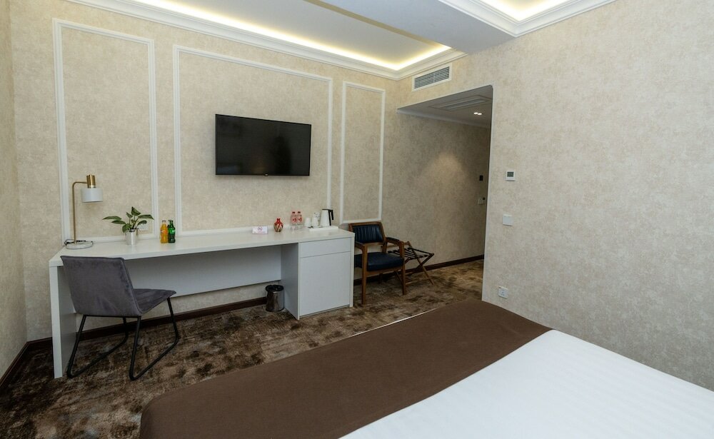 Фото Garnet Mir Hotel