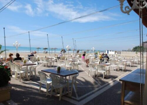 Гостиница Hotel Voramar Benicassim в Беникасиме