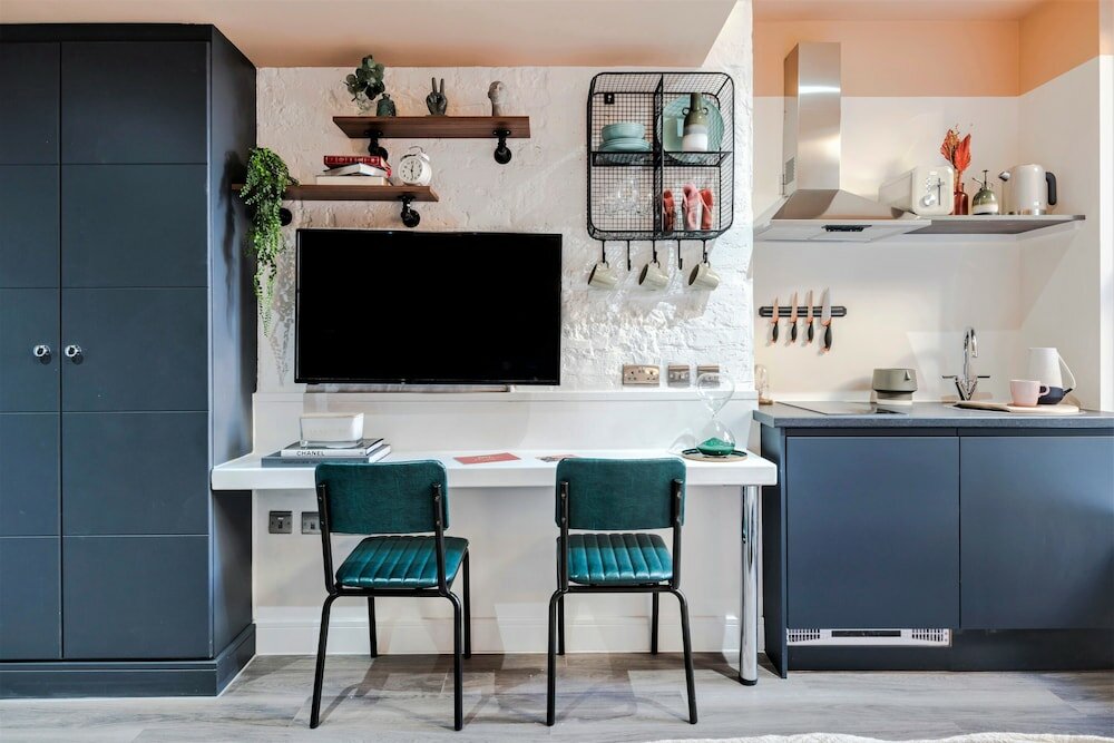 Фото Your Apartment i Brixton