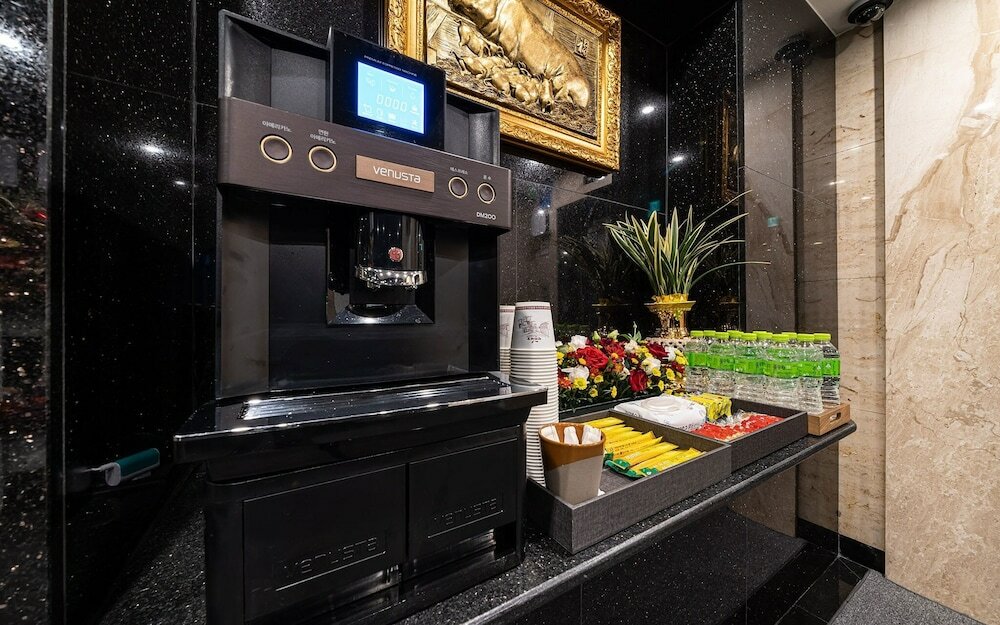 Фото Seocho Toad Hotel