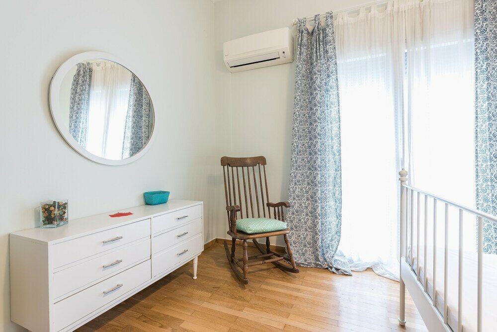 Фото Spacious Acropolis Home by CloudKeys