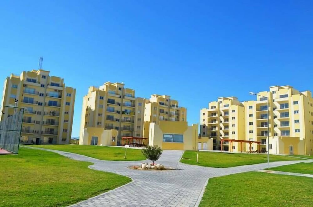 Фото Begonvilla Court Block 1 Apartment 14