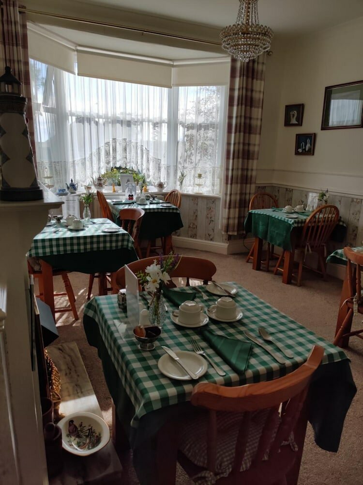 Фото Cameron Court B&b