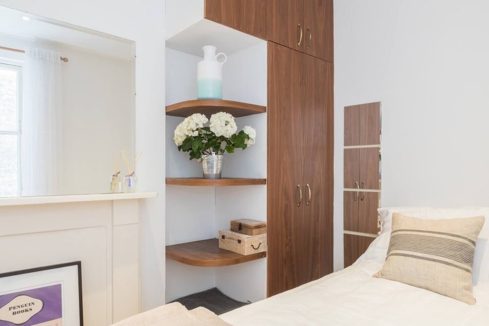 Фото Fab 2 Br Flat in Paddington Close to Hyde Park