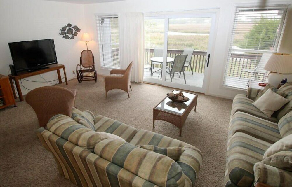 Фото 214 Tennis Villa