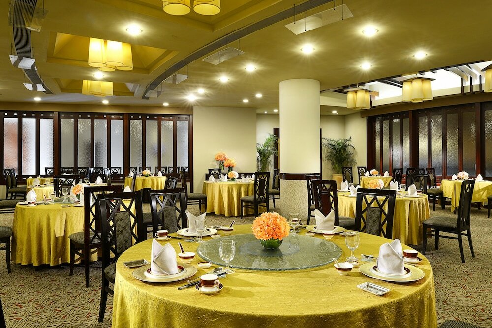 Фото Dongguan Mcb Lake Hotel