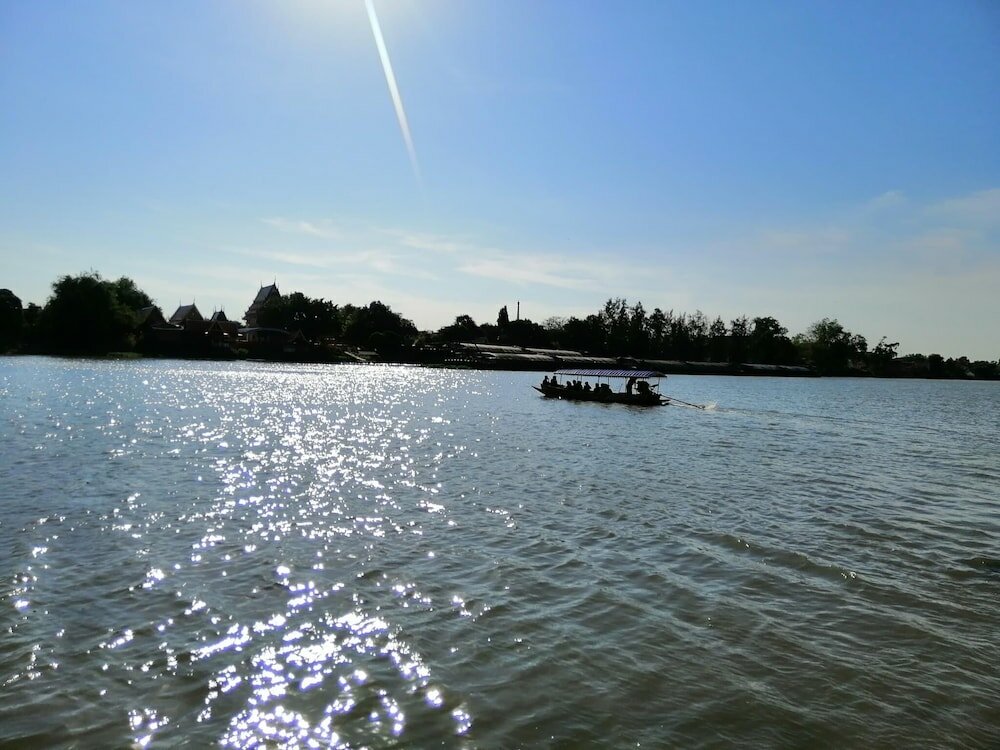 Фото Lom Choi Home Stay Ayutthaya - Hostel