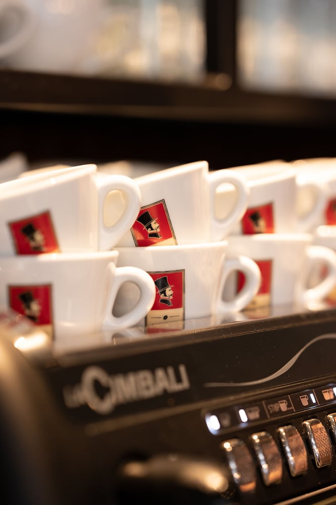 Фото Magdas Hotel Vienna City