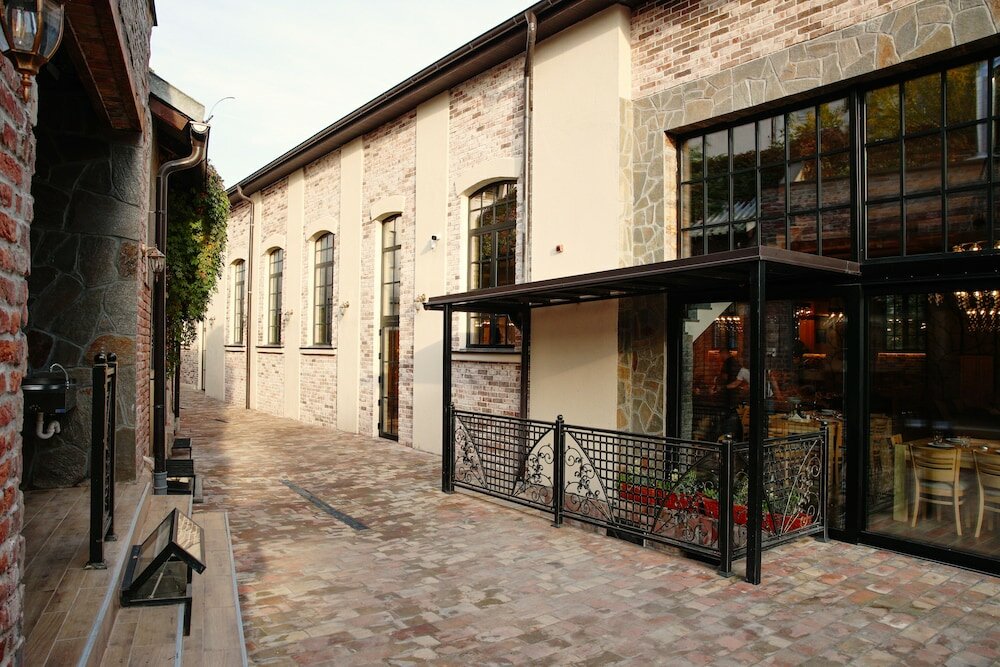 Фото отеля 2