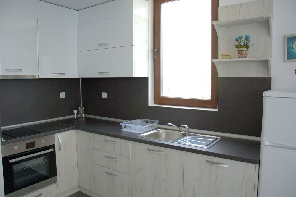 Фото Apartcomplex Golden Bay