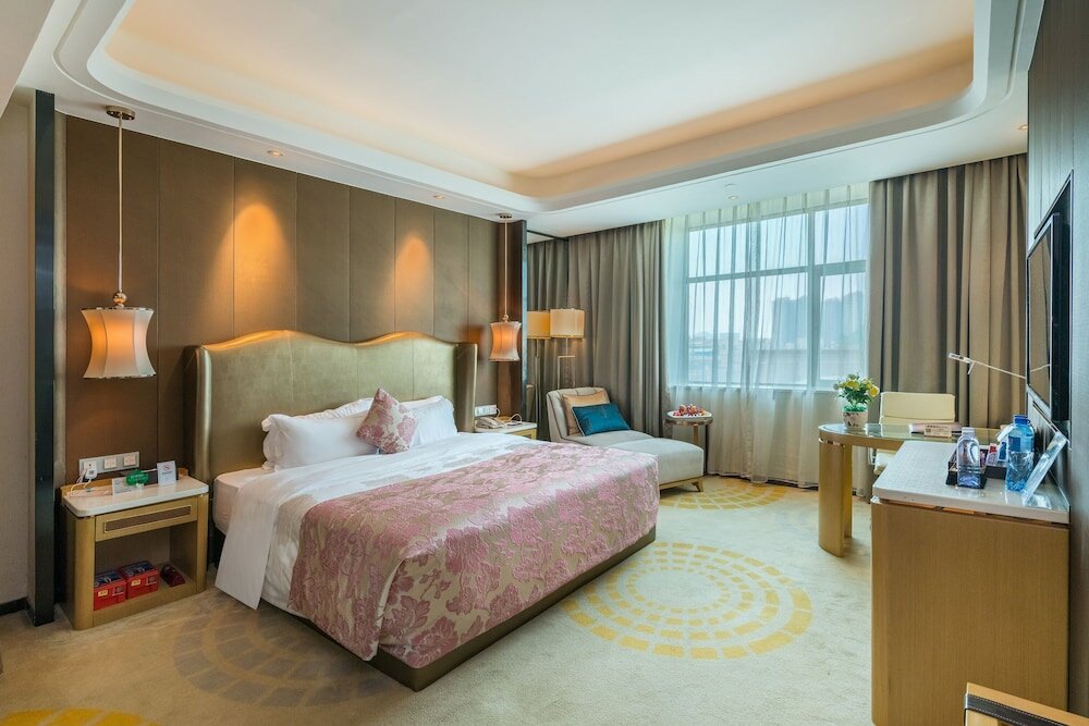 Фото Garman International Hotel