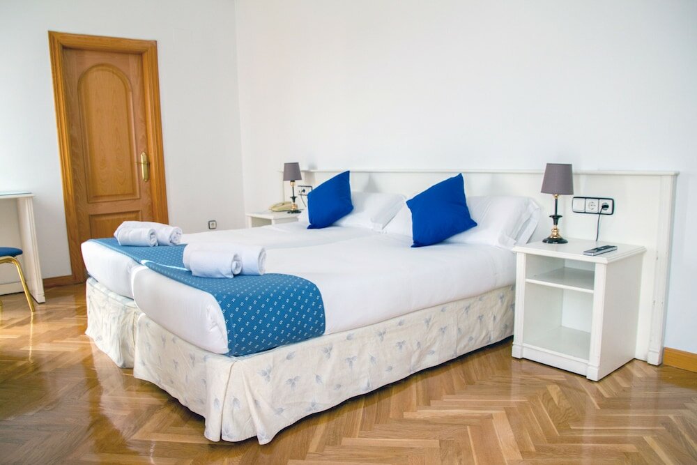 Фото Checkin Madrid Parla