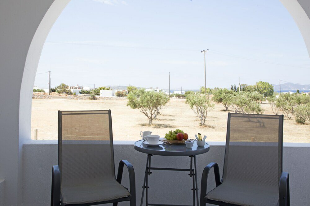 Фото Paros King Luxury Apartments