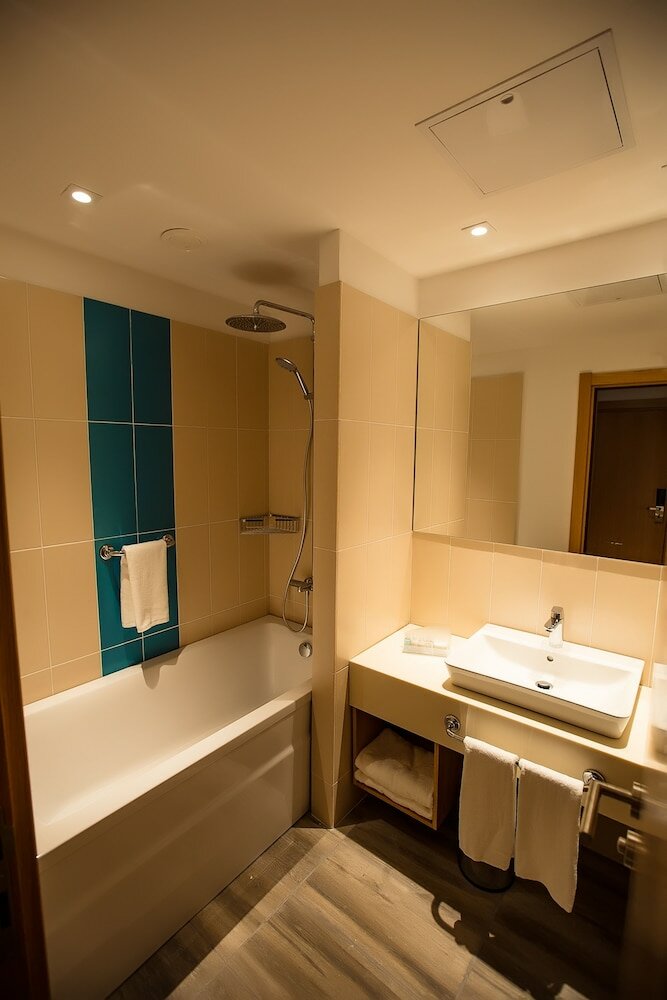 Фото Holiday Inn Aktau - Seaside