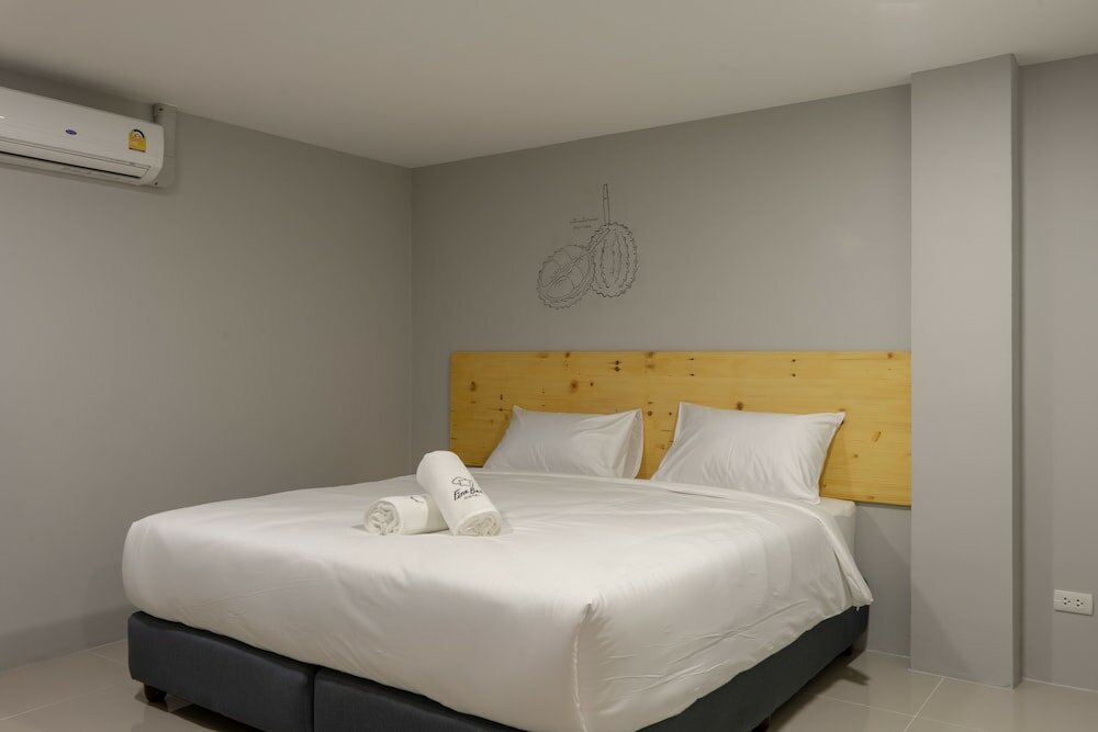 Фото Fine Bed Hotel