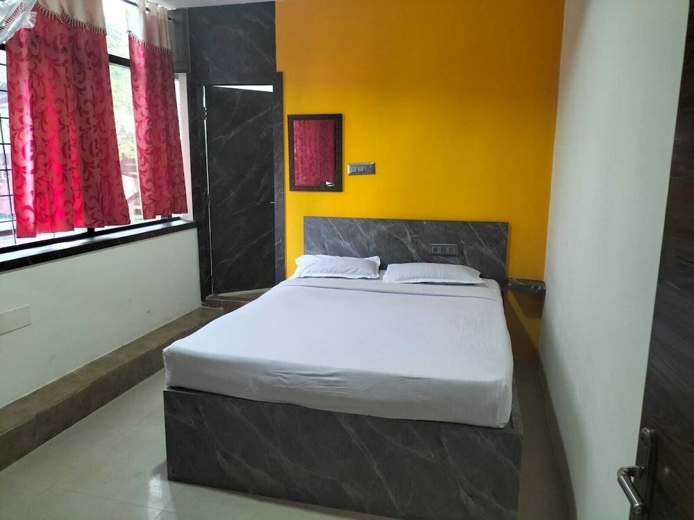 Фото Navarang Residency