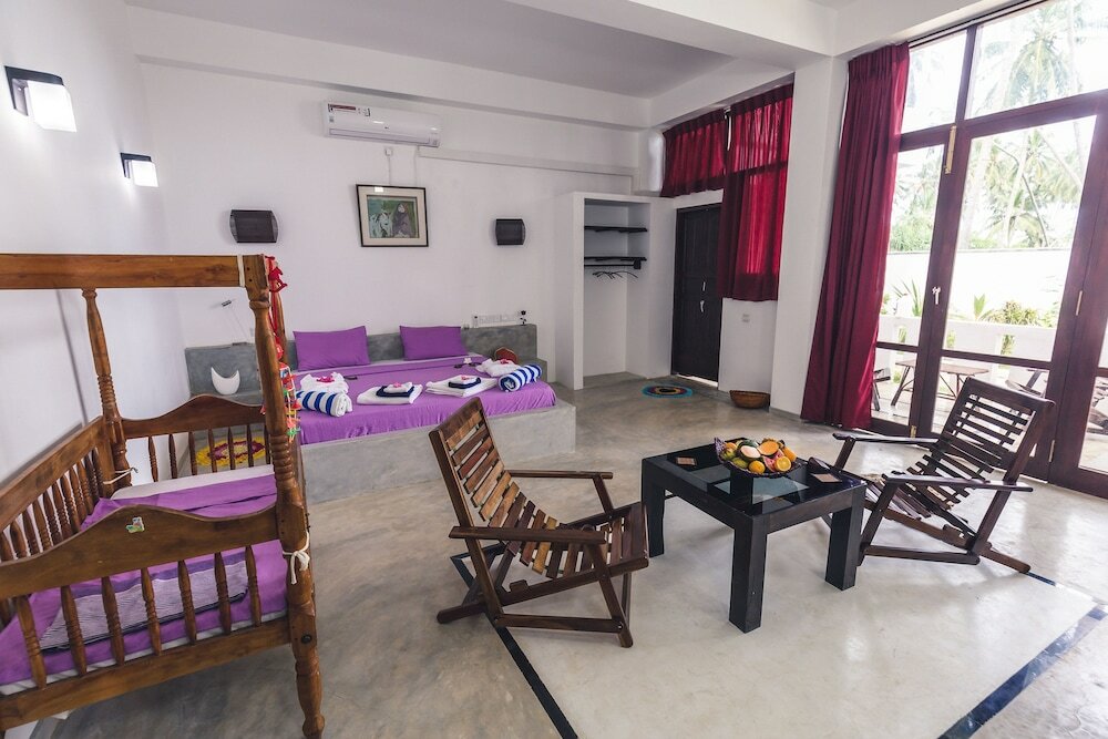 Фото Nirvana Beach Boutique Hotel