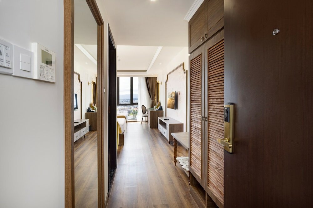 Фото Dalat Prince Hotel