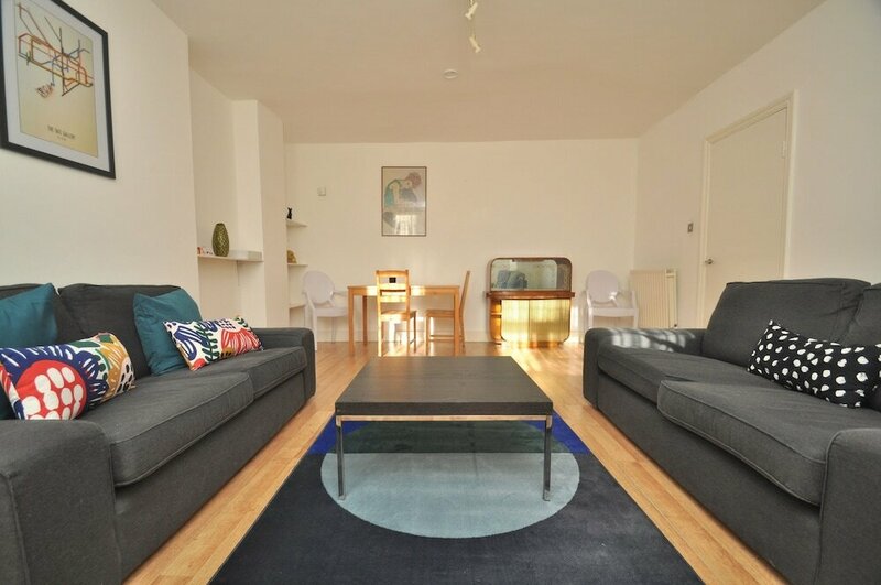 Гостиница Large Garden Flat in the Heart of Islington в Лондоне