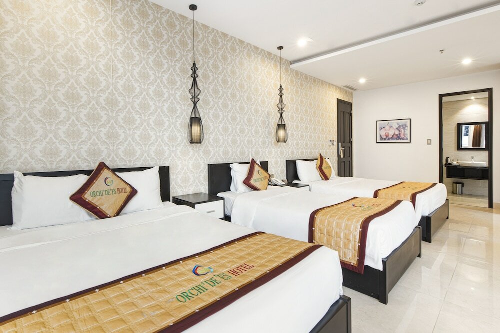 Фото J&b Hotel and Apartments