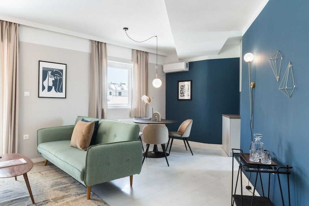 Фото Iconic 1br Apartment in Koukaki