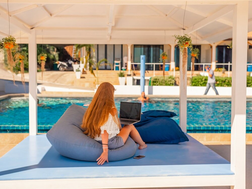 Фото Baan Jai Dee Beach Front Hotel