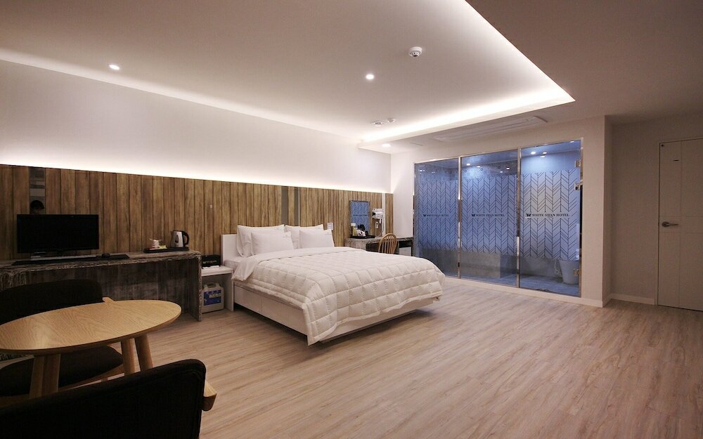 Фото Ulsan Jeongjadong White Swan