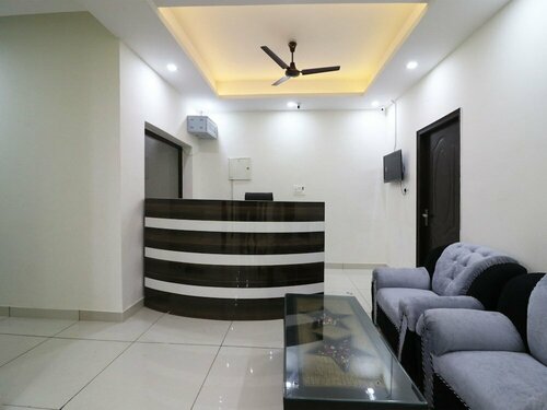 Гостиница Oyo 22605 Hotel Redstone в Фаридабаде