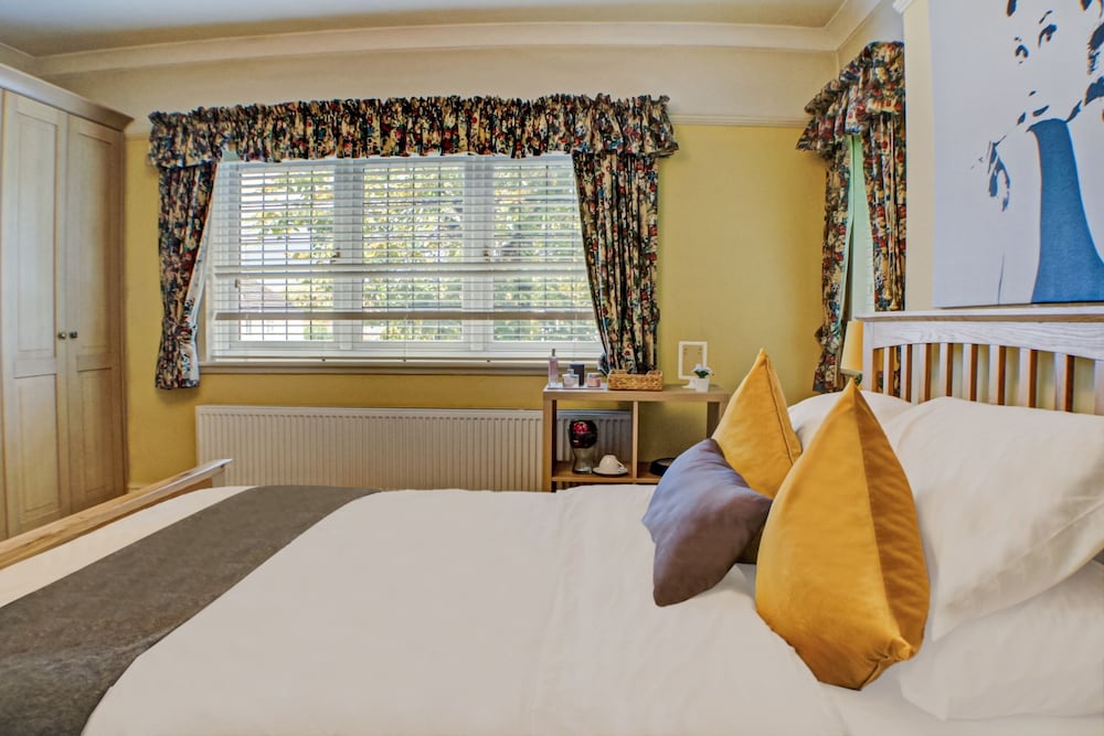 Фото Oyo Wayside Hotel