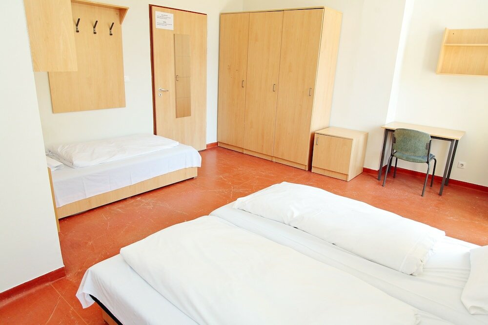 Фото Pop Up Hostels - Downtown