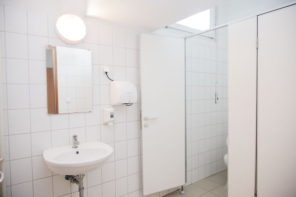 Фото Pop Up Hostels - Downtown