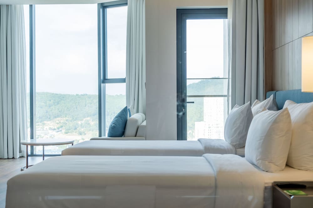 Фото A La Carte Ha Long Bay Managed by Taseco