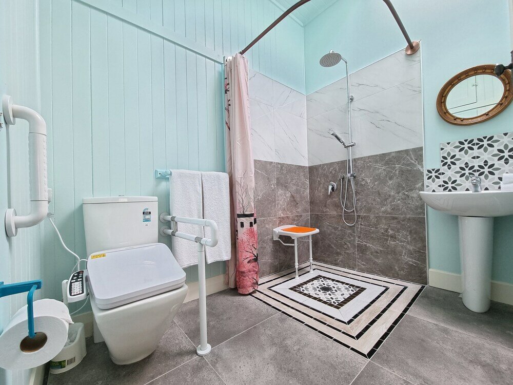 Фото 4 Bedroom Character House Papakura