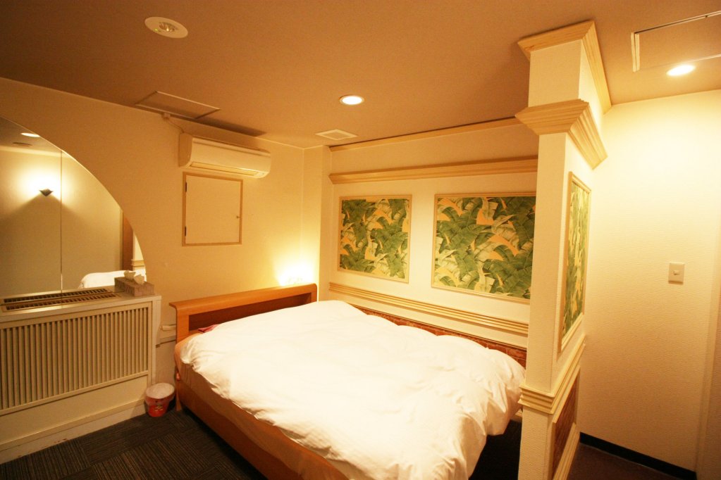 Фото Hotel Muse Osaka - Adults Only