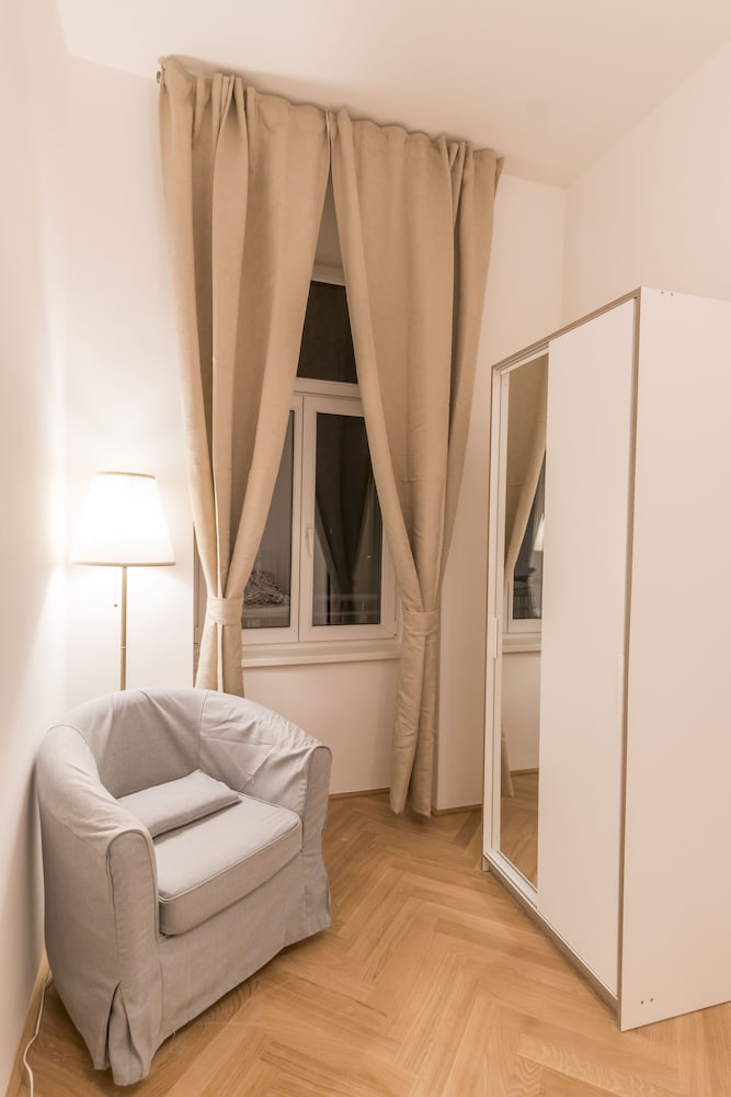 Фото Margareten Apartments - contactless check in