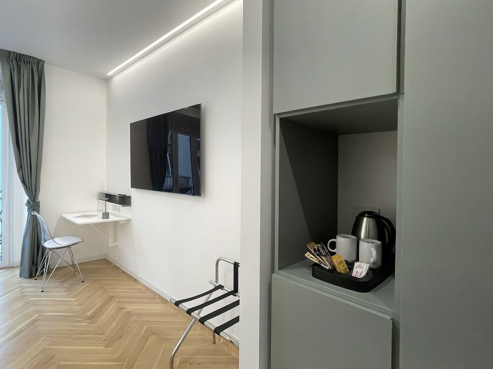 Фото B and G Boutique apt. -heart of Milano- Design District