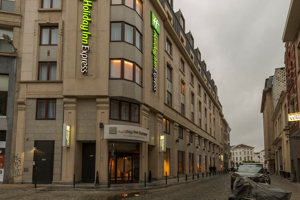 Фото Holiday Inn Express Brussels - Grand-Place, an Ihg Hotel