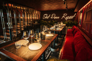 Mixtura Bar (Nizhne-Volzhskaya Embankment, 16), bar, pub