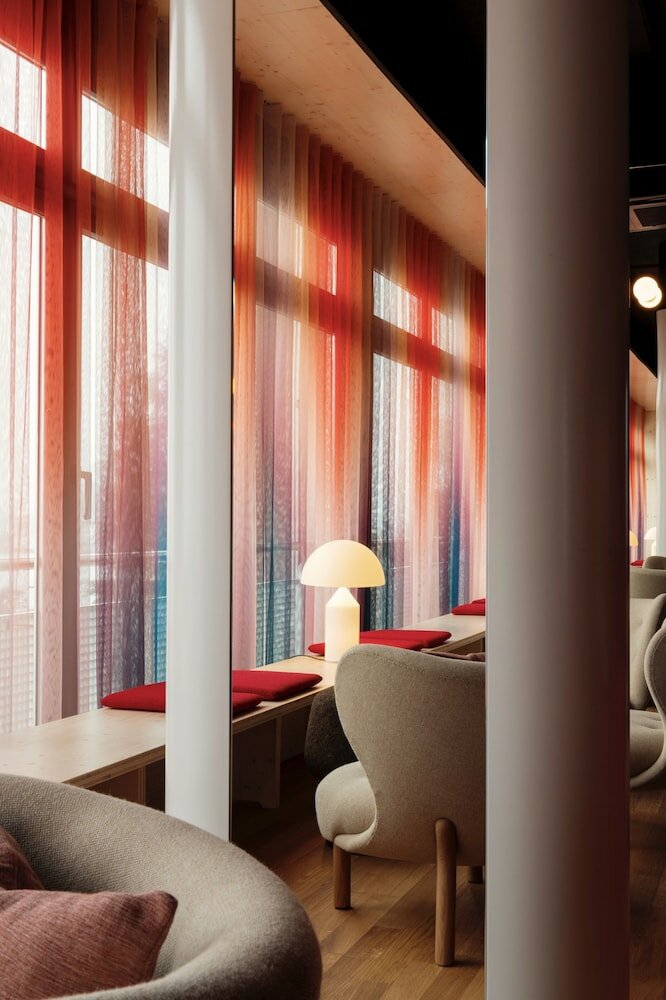 Фото Hermitage Lake Lucerne - Beach Club & Lifestyle Hotel