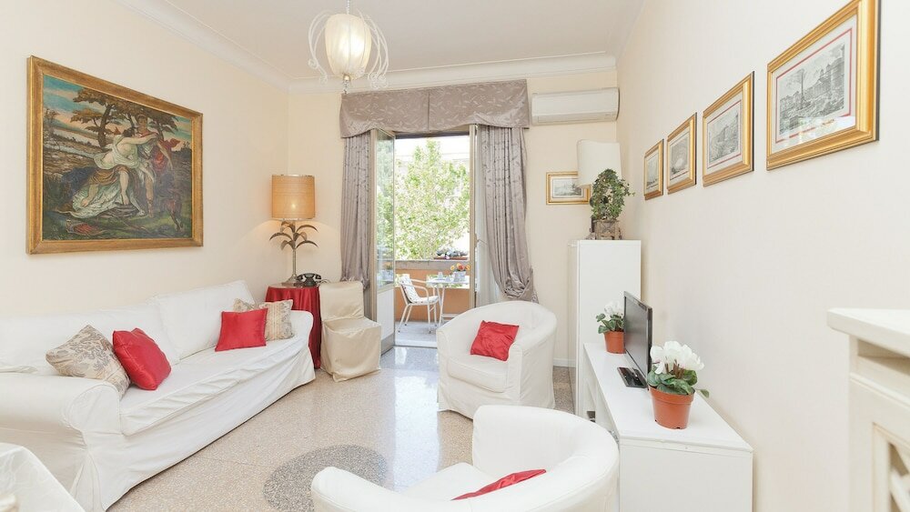 Фото Rental In Rome Vatican Vintage Apartment